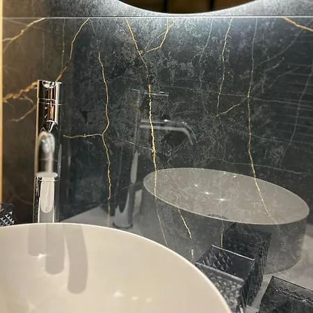 Bed and Breakfast Nostra Luxury 4*