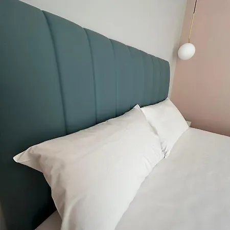 Nostra Luxury Alojamento de Acomodação e Pequeno-almoço 4*