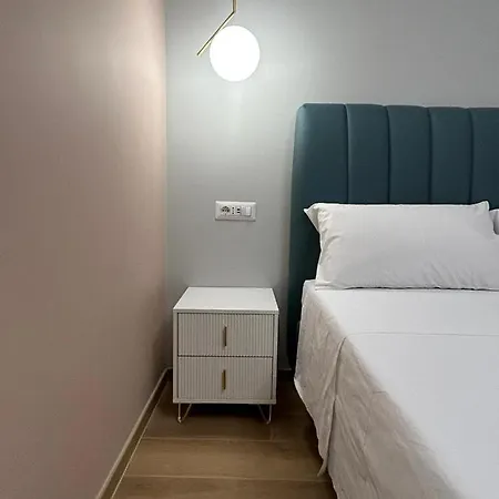 Alojamento de Acomodação e Pequeno-almoço Nostra Luxury 4*